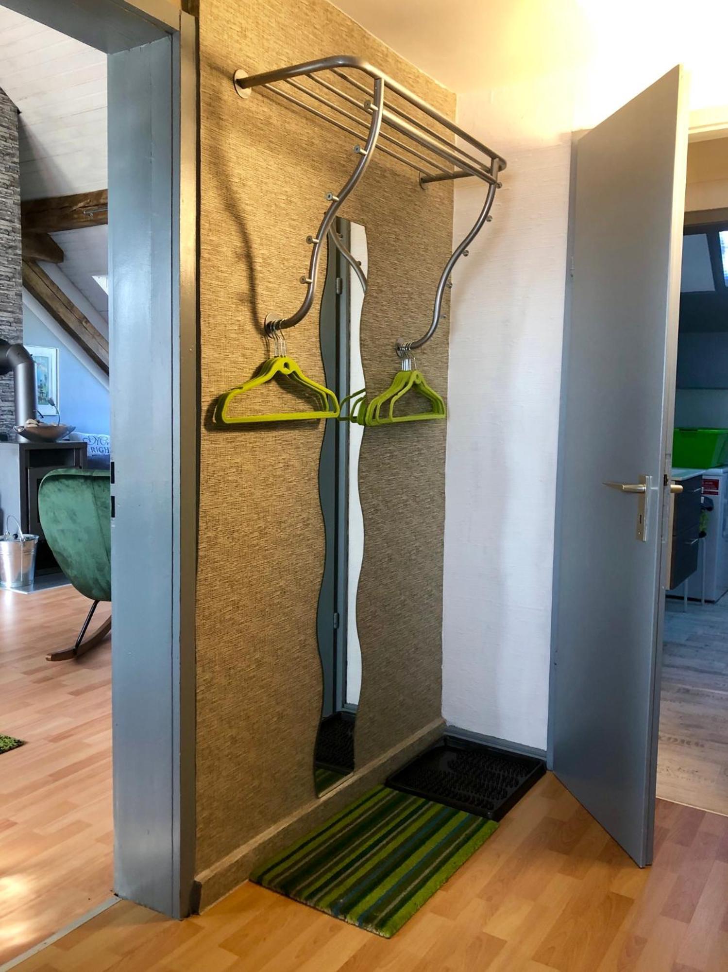 Hof Vierzehnender Im Hohen Venn - 70Qm Fachwerk-Studio - Grosses Wohn-Schlafzimmer Mit Dachterrasse Und Kaminofen - Separate Kueche - Perfekt Fuer Paare - Monschau - Eifel - Hunde Willkommen - Islandpferde Eksteriør bilde