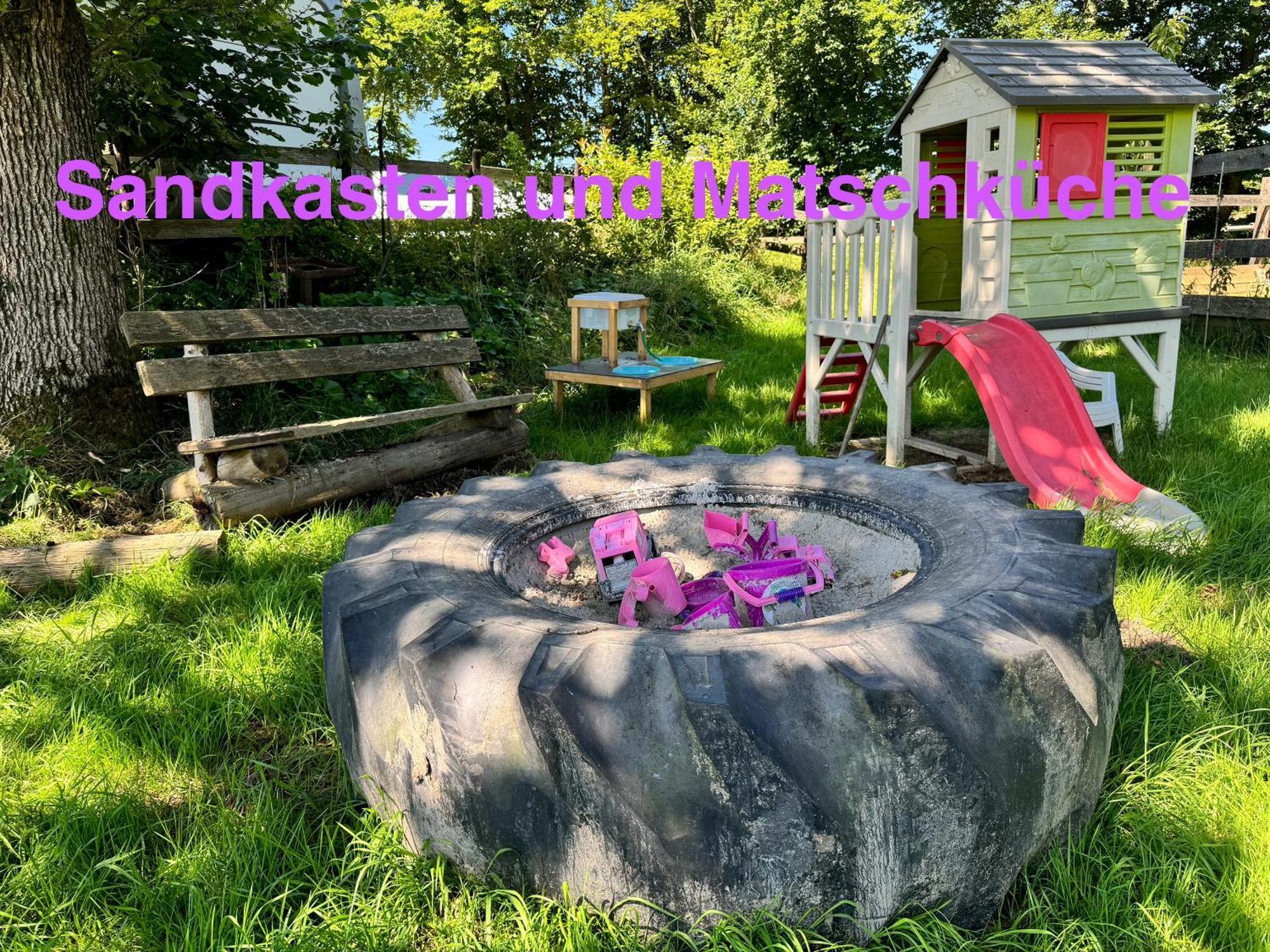 Hof Vierzehnender Im Hohen Venn - 70Qm Fachwerk-Studio - Grosses Wohn-Schlafzimmer Mit Dachterrasse Und Kaminofen - Separate Kueche - Perfekt Fuer Paare - Monschau - Eifel - Hunde Willkommen - Islandpferde Eksteriør bilde